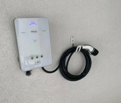 Elektromobilio ikrovimo stotele namams